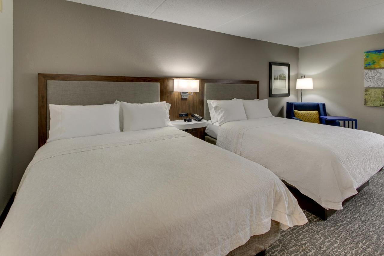 Hampton Inn Indianapolis/Кармел Экстерьер фото